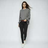 Sweter Damski Oversize | Luźny Model z Okrągłym Dekoltem